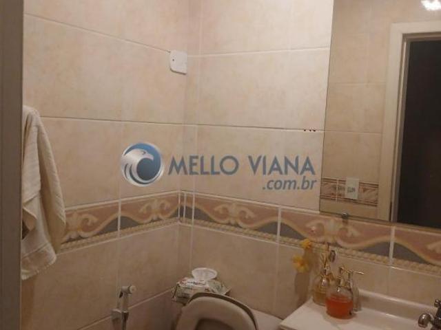 Apartamento de alto padrão no Centro de São Lourenço MG: 3 quartos, 2 suítes, 3 salas, 4 banheiros
