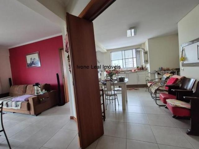 Apartamento de alto padrão no Centro de Santo Ângelo RS, 3 quartos, 1 suíte, 2 salas, 2 banheiros, 2