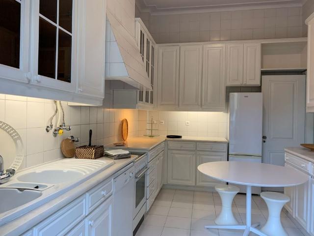 Apartamento de charme, a 5 minutos da praia, na encantadora Vila de Monte Estoril