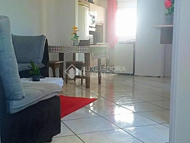 APARTAMENTO DE DOIS DORMITÓRIOS NA LOMBA DO PINHEIRO