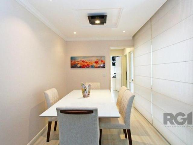Apartamento de dois dormitórios e dois banheiros no bairro Bom Fim / Rio Branco em Porto Alegre!