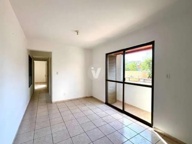 Apartamento de dois dormitórios sendo um suíte, na Avenida Ângelo Bolson