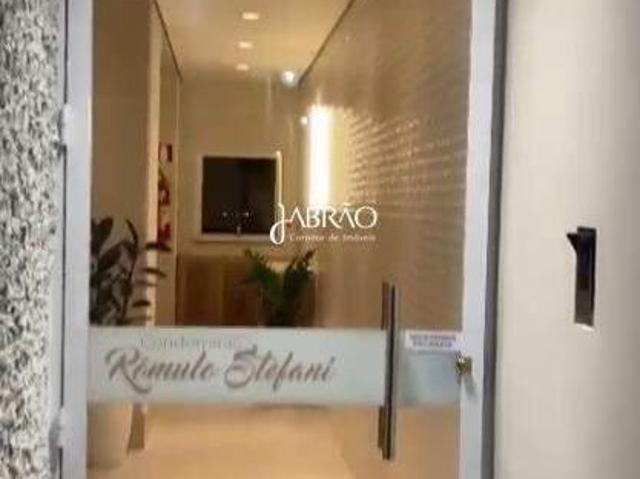 Apartamento de dois quartos no Centro de Barbacena, MG