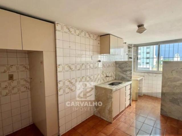 Apartamento de dois quartos no Edifício Apucarana