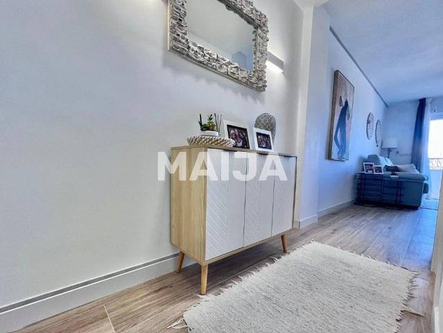Apartamento de España, Avanec Homes