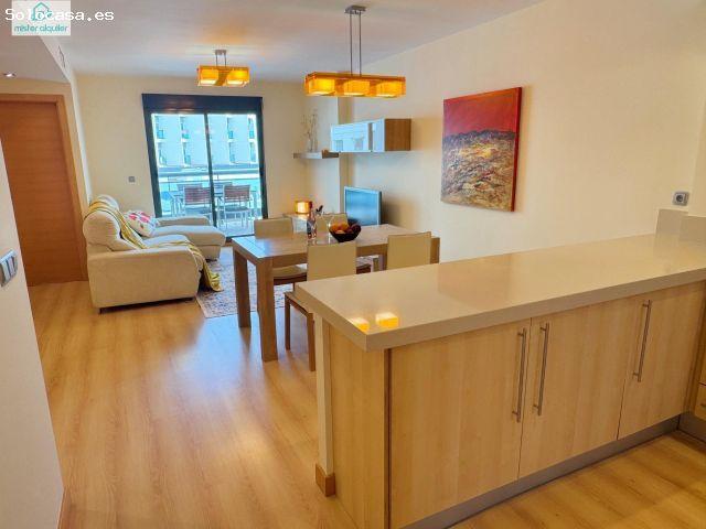 APARTAMENTO DE LUJO A UNOS METROS DEL MAR EN LA EXCLUSIVA URBANIZACIÓN GALLO ROJO DE EL CAMPELLO
