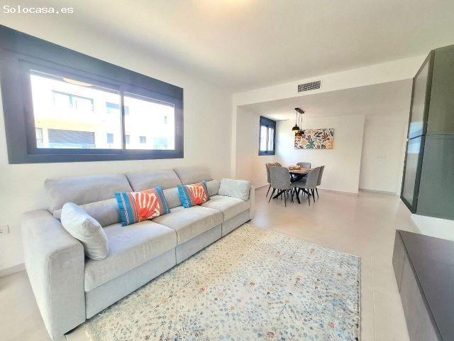 Apartamento de Lujo con Vistas al Mar y Espectacular Terraza Acristalada en Villamartín – YC235167
