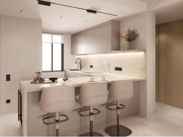 Apartamento de lujo con solárium en Venta en Bel Air, La Nueva Milla de Oro. Estepona
