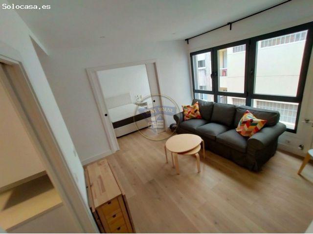 APARTAMENTO DE LUJO DE 1 DORMITORIO EN LA PLAZA DE COMPOSTELA