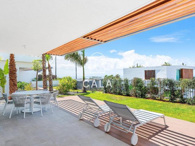 Apartamento de Lujo de 2 Habitaciones Los Jardines de Abam. 138m² Abama