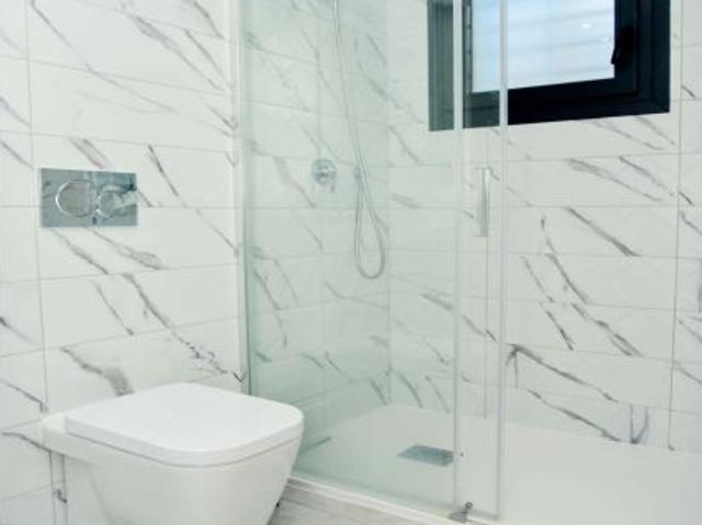 Apartamento de lujo en planta baja con terraza privada – Aire Residencial, Villamartín