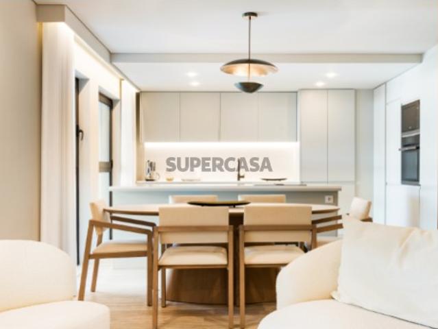 Apartamento de luxo mobilado com 3 quartos e estacionamento perto da Avenida da Liberdade, Lisboa