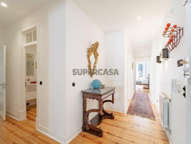 APARTAMENTO DE LUXO NA RUA DE SÃO BENTO 188 m² | PRÍNCIPE REAL · ESTRELA
