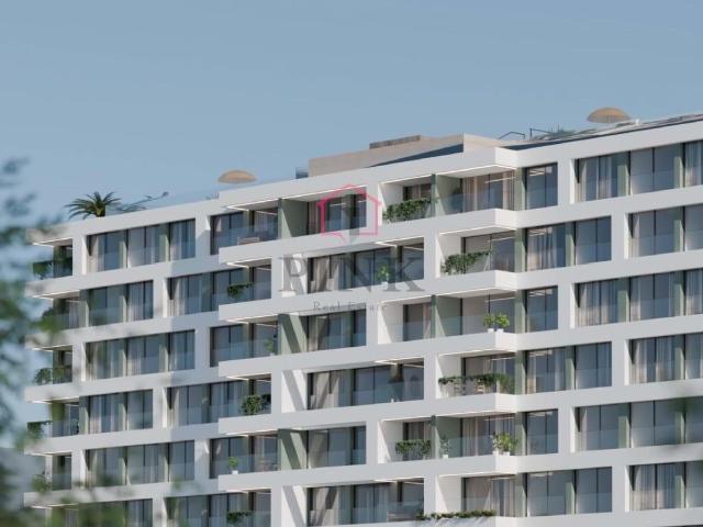 Apartamento de Luxo na UPTOWN 32 T1 no Funchal 70m² São Martinho