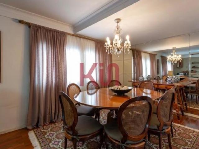 Apartamento de Luxo no Paraíso: 3 Quartos, 2 Banheiros, 1 Vaga de Garagem, 127 m