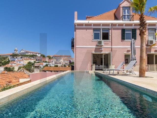 Apartamento de Luxo com Piscina na Costa de Lisboa 200m² Santa Maria Maior
