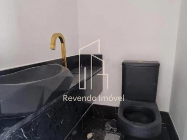 Apartamento de Luxo em Moema: 3 Quartos, 3 Suítes, 5 Banheiros, 2 Vagas 149m²