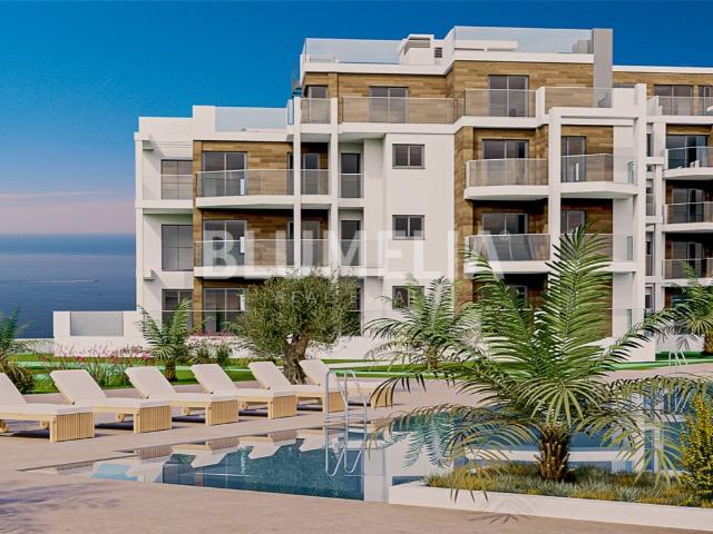Apartamento de nueva construcción en 1ª línea de playa en ve. 82m² Dénia