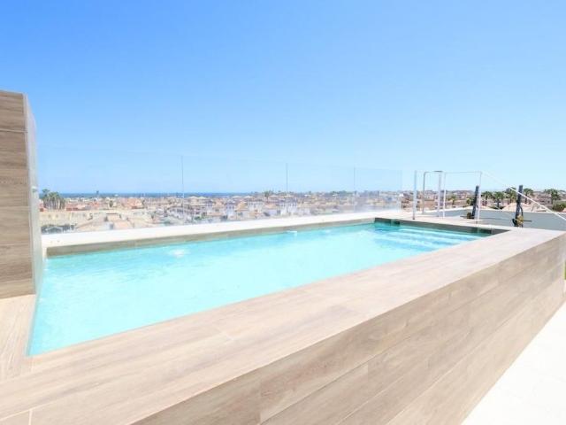 Apartamento de obra nueva en alquiler en La Zenia – Orihuela Costa