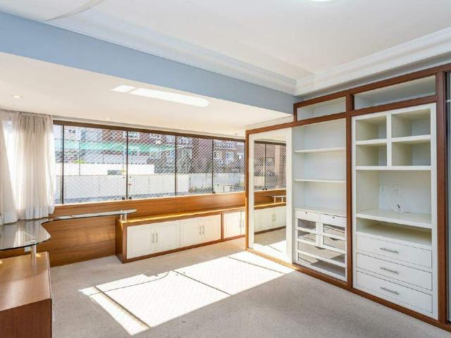 Apartamento de semi mobiliado de 2 dormitórios no bairro Bela Vista