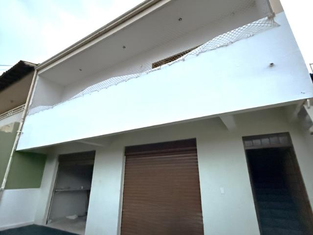 Apartamento de sobreloja para alugar no Jardim Santa Mônica, Rua Angelo Vicentini com 90m2