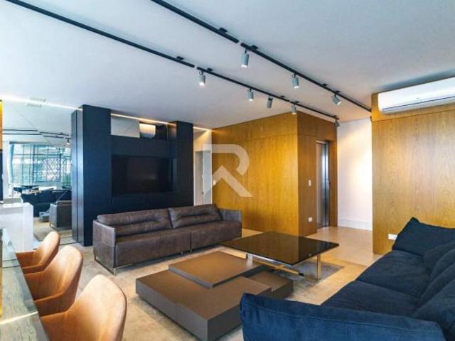 Apartamento Decorado Face Norte com 4 Vagas à venda, 338 m² Bigorrilho/Champagnat Curitiba/PR