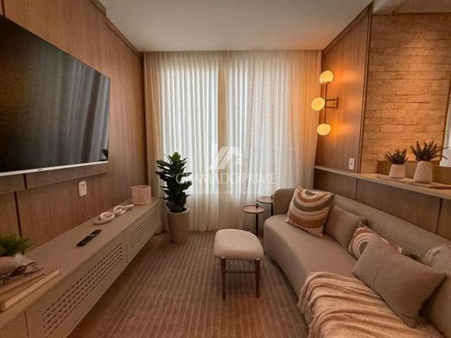 APARTAMENTO DECORADO PRÓXIMO A BORGES DE MEDEIROS