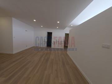 Apartamento, Delães