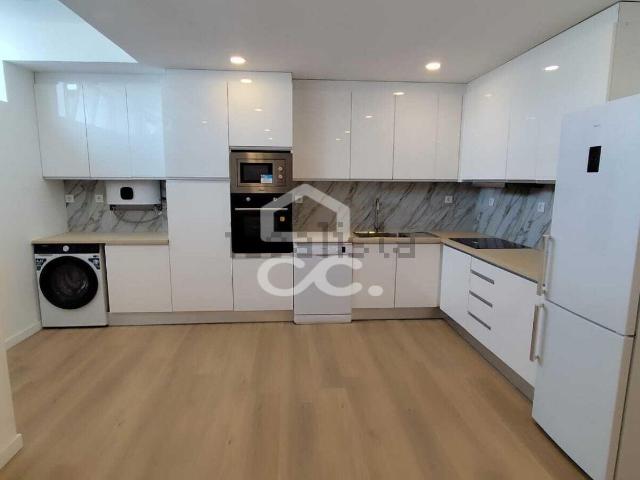 Apartamento, Delães