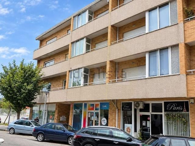 Apartamento, Delães