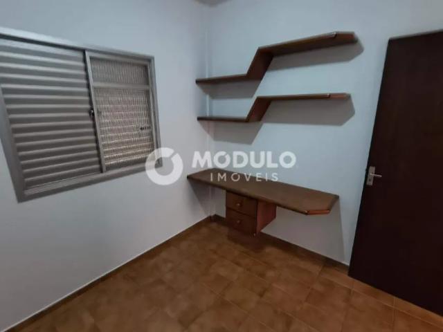 Apartamento disponivel para locação no bairro Segismundo Pereira