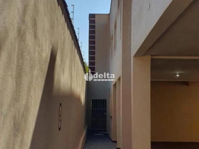 Apartamento disponível para venda no bairro Jardim das Palmeiras em Uberlândia MG