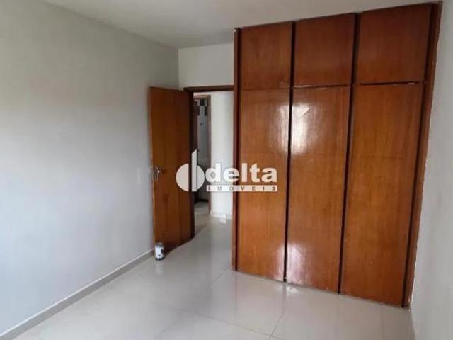Apartamento disponível para venda no bairro Lídice em Uberlândia MG