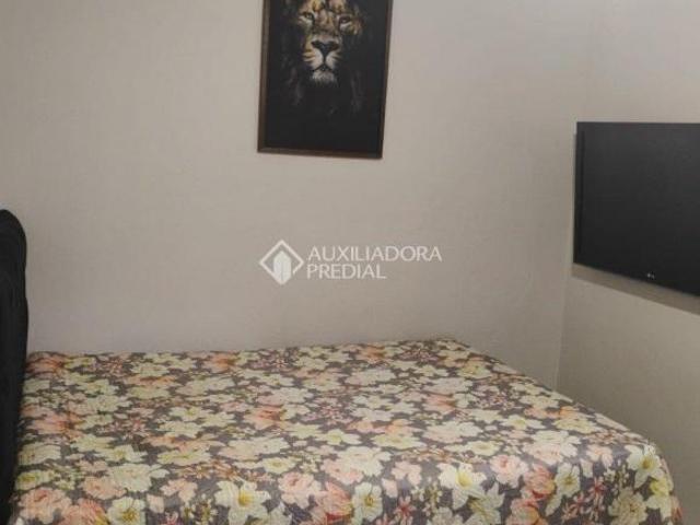 APARTAMENTO DOIS DORMITORIOS COM VAGA