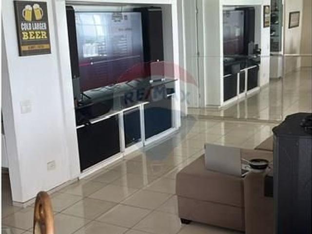 Apartamento dos Sonhos à Beira Mar em Piedade!