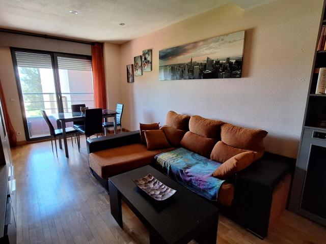 APARTAMENTO DUCA EN G3 CON GARAJE