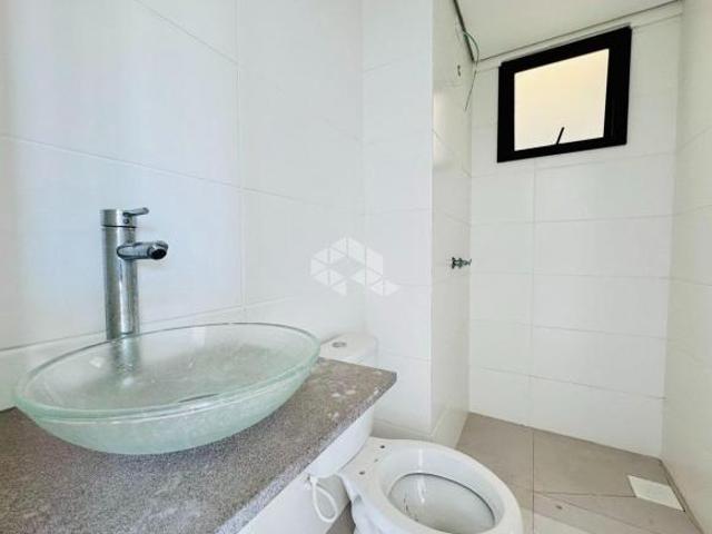 Apartamento Duplex, 2 banheiros, 1 vaga, Vila João Pessoa, Porto Alegre