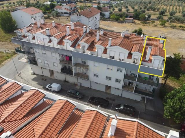 Apartamento Duplex C/ garagem
