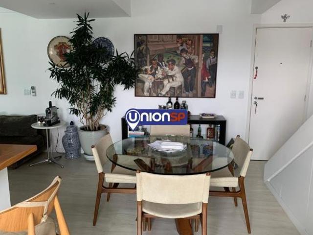 Apartamento Duplex com 1 dormitório à venda, 80 m² por R$ 1.596.000,00 Campo B