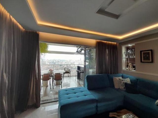 Apartamento duplex com 3 suítes e 2 vagas em Santana