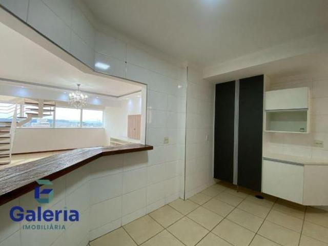 Apartamento duplex com 3 suítes para alugar, 210m² Jardim Paulista
