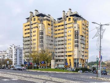 Apartamento Duplex com 4 quartos, com uma área bruta privati. 290m² Santarém Marvila, Santa Iria da Ribeira de Santarém, Santa
