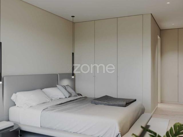 Apartamento duplex à beira mar de três quartos