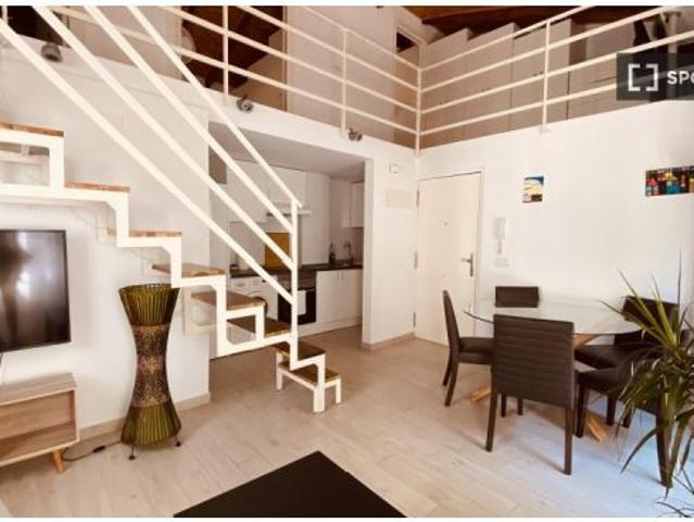 Apartamento dúplex de 2 dormitorios en alquiler en La Saïdia, Valencia
