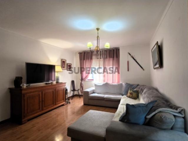 Apartamento Duplex de 6 assoalhadas em Setúbal