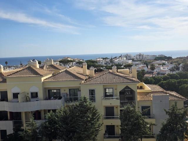 Apartamento Duplex de T3, perto da praia e com vista para o. 172m² Albufeira e Olhos de Água