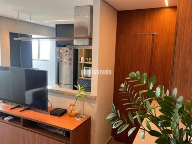 Apartamento Duplex em Jardim das Acácias com 61m²