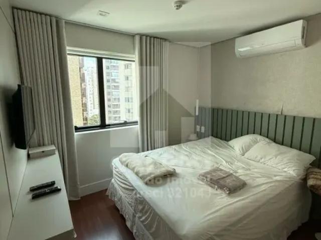 Apartamento Duplex, mobiliado, para alugar ou vender em Moema, 2 dormitórios, 1 vaga, lazer em 70m²