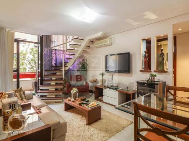 Apartamento Duplex na Asa Norte! 2 Quartos Nascente Reformado Varanda SQN 303