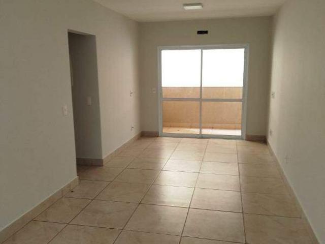 APARTAMENTO DUPLEX PARA ALUGAR, 03 QUARTOS, SENDO 01 SUÍTE, 01 VAGA PRÓXIMO À ABCZ